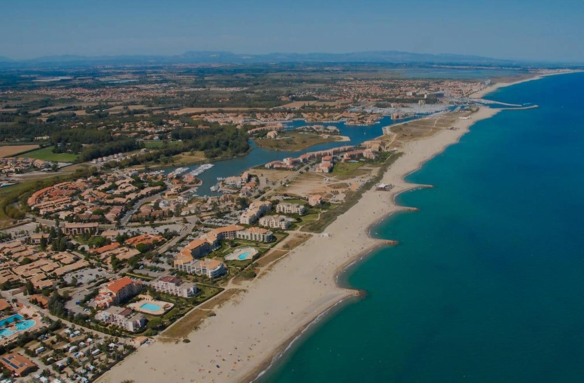 Studio Cozy En Bord De Plage Avec Vue Mer Et Wifi Canet-en-Roussillon Exterior photo