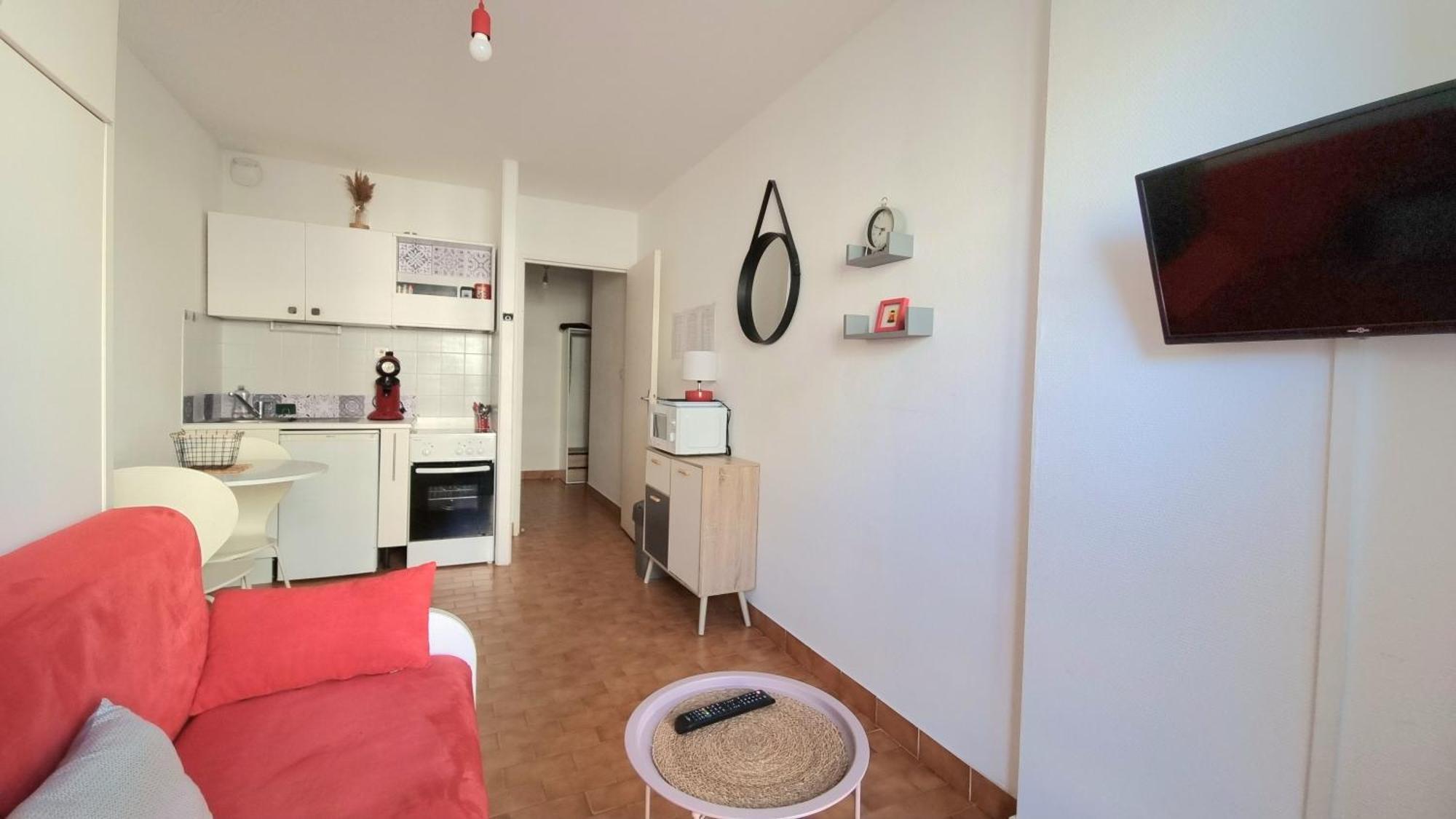 Studio Cozy En Bord De Plage Avec Vue Mer Et Wifi Canet-en-Roussillon Exterior photo